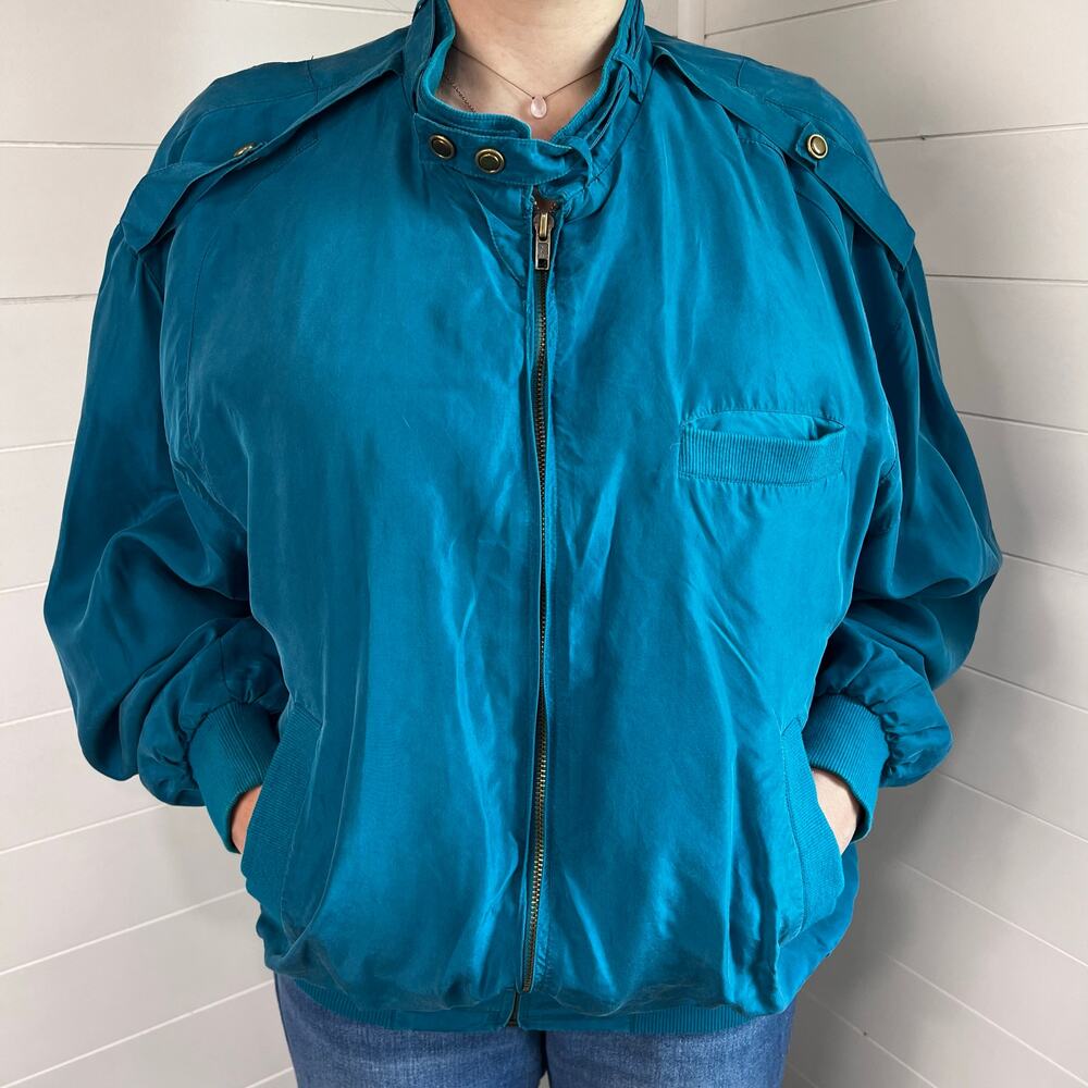 The Silk Connection Vintage aqua Blue Bomber Jacket men’s size medium